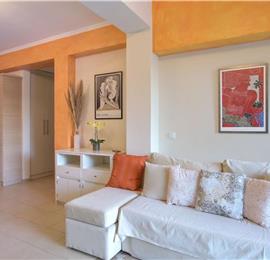 3 bedroom villa with pool and sea views in Barbati, Corfu, sleeps 8